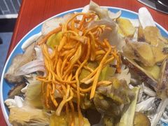 -菌之家·专业纯野生菌火锅·特色炒菌