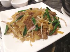 干炒牛河-美极鲜食坊(宝安南路店)