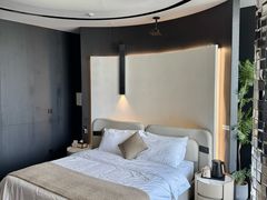 -Yolo私汤温泉设计师酒店(重庆南滨路店)