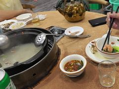 -濠轩阁特色生蚝火锅(水湾路店)