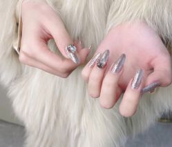 -LILY NAILS美甲美睫