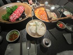 -三出山火锅(南京万象天地店)
