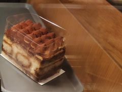 星巴克咖啡提拉米苏蛋糕-星巴克(福州长乐机场分店)