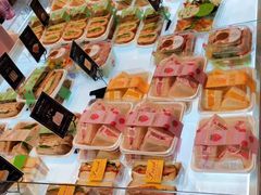 -罗森尼娜(德思勤店)