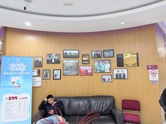 -雅悦齿科(顾村公园店)