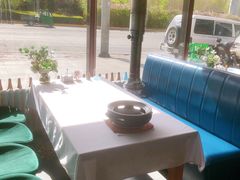 靠窗位-隐炉和牛烧肉店(群力店)