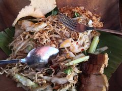 -Naughty Nuri’s Phuket