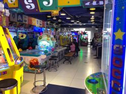 -meland·儿童乐园·游戏厅娃娃机·电玩Xbox(成都合生汇店)