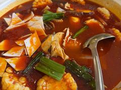 -莲餐厅·湖北菜·潜江小龙虾店(愚园路店)