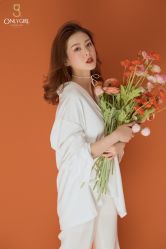 -onlygirl摄影美学馆高端定制(江滩店)