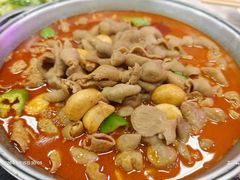 -彭记铁锅肥肠(东四总店)