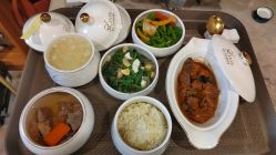 -安雅国际月子会所(拱北森宇富通店)