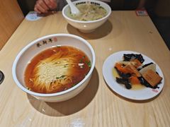 -朱新年·苏式汤团·面点(北寺塔店)