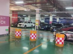 -宝龙城(杭州滨江店)