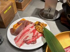 -山焱·炭火自助烤肉(周浦万达店)