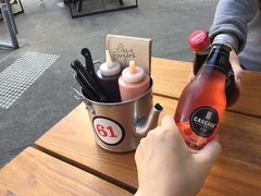 -Ribs & Burgers The Rocks