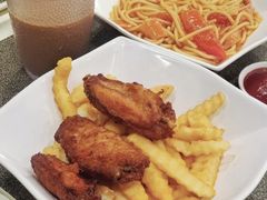 -英皇美食坊(英皇娱乐酒店内)