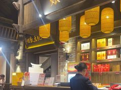-野山舂·贵州现舂酸汤牛肉(东山店)
