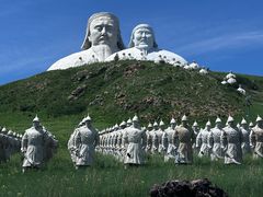 -可汗山