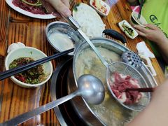 -味品鲜牛肉火锅店(西门店)