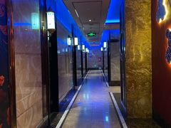 -萧邦音乐会所KTV(向西店)