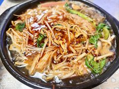 -砂锅米线