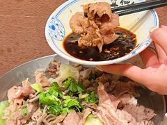 -肖四女乐山跷脚牛肉(滨江天街店)
