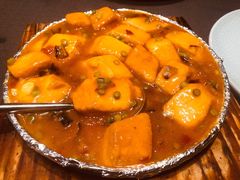 招牌铁板财神豆腐-望乡楼上海菜(日月光店)