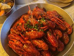 -巴厘龙虾·榜首油焖大虾(音乐学院·沿江酒馆店)