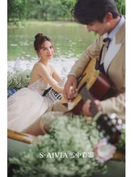 -雪中彩影婚纱摄影·微光艺术中心