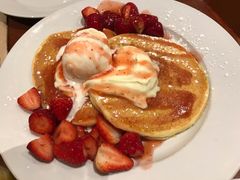 -Pancakes on the rocks(Darling Harbour)