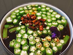 -鸿星花园酒家(银亿家园店)