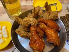 双拼炸鸡半半-BHC炸鸡(明洞总店)