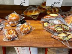 -雀食面包店(钟楼店)