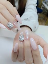 -尤米一站式美甲美睫