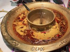 -哥老官重庆美蛙鱼头(宝山龙湖店)