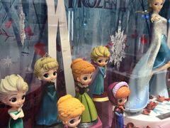 -泡泡玛特POPMART(蓝色港湾店)