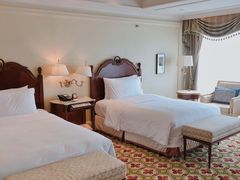 -广州富力丽思卡尔顿酒店