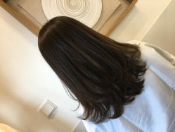 中发-简法造型·品牌形象店