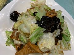-六和聚传统烤鸭.天津菜(和平店)