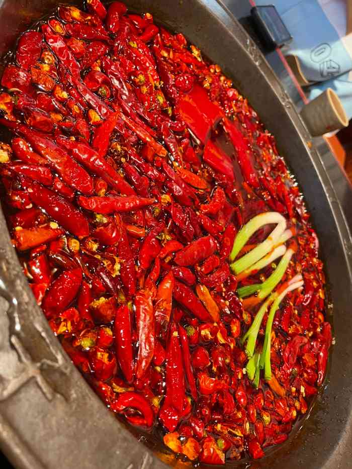 红房子老火锅(保利店)-"突然想吃火锅,鉴于火锅一条街都吃过了,于.