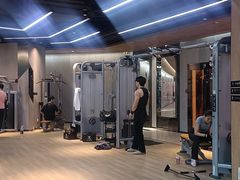 -威克健身游泳(万菱汇店)