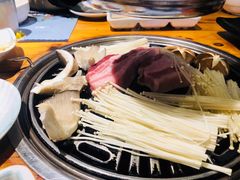 -唯成•韩国炭火烤肉 유성고기