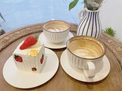-AHAVA·Fang Baking Studio