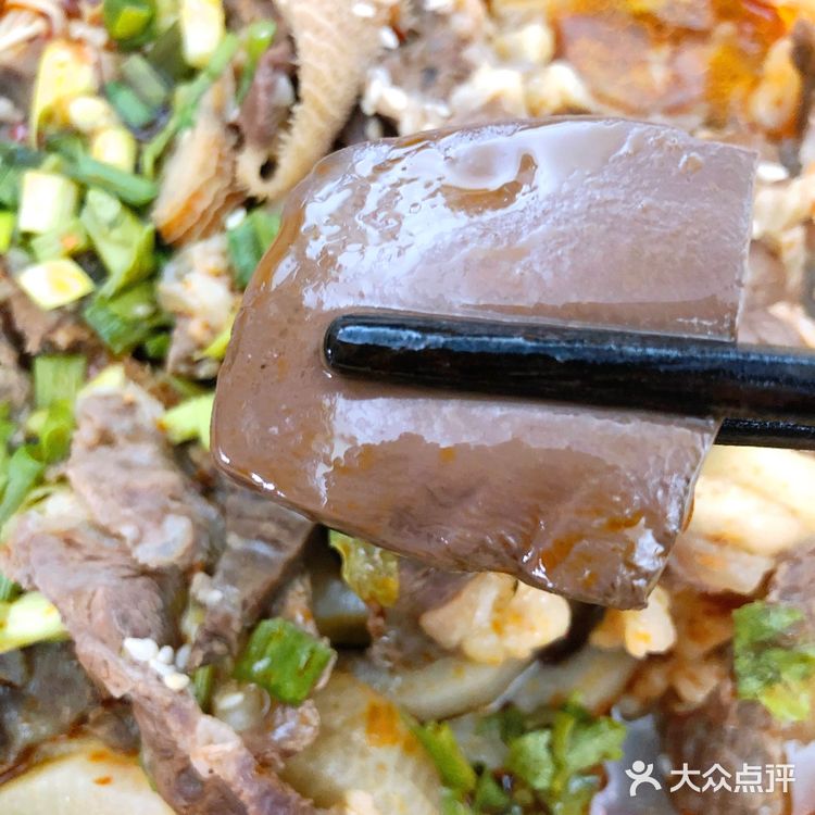 成都孃孃孃多肉冒菜+肉臊子干拌蟹皇面