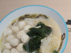 -灵芝妹子海鲜米线(凯德和平广场店)