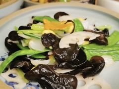 -垚慈居素食(华发新城店)