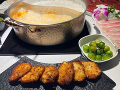 -椰子湾·海南火锅·糟粕醋·椰子鸡(正大广场店)