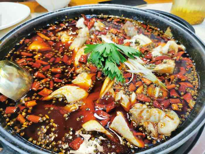 小门坎三合鱼(联芳花园店)-"在其他平台上买的一个2-3人餐,2斤蛙17.