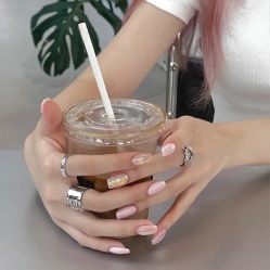 -情同手足美甲美睫